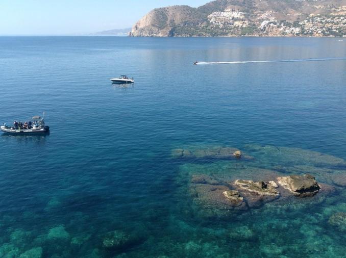 Estupendo Apartamento Al Mar 阿尔姆尼卡 外观 照片